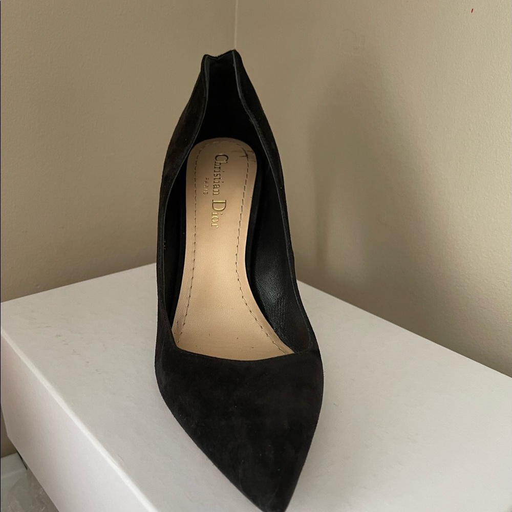 Authentic Christian Dior shoes - Picture 2 of 5